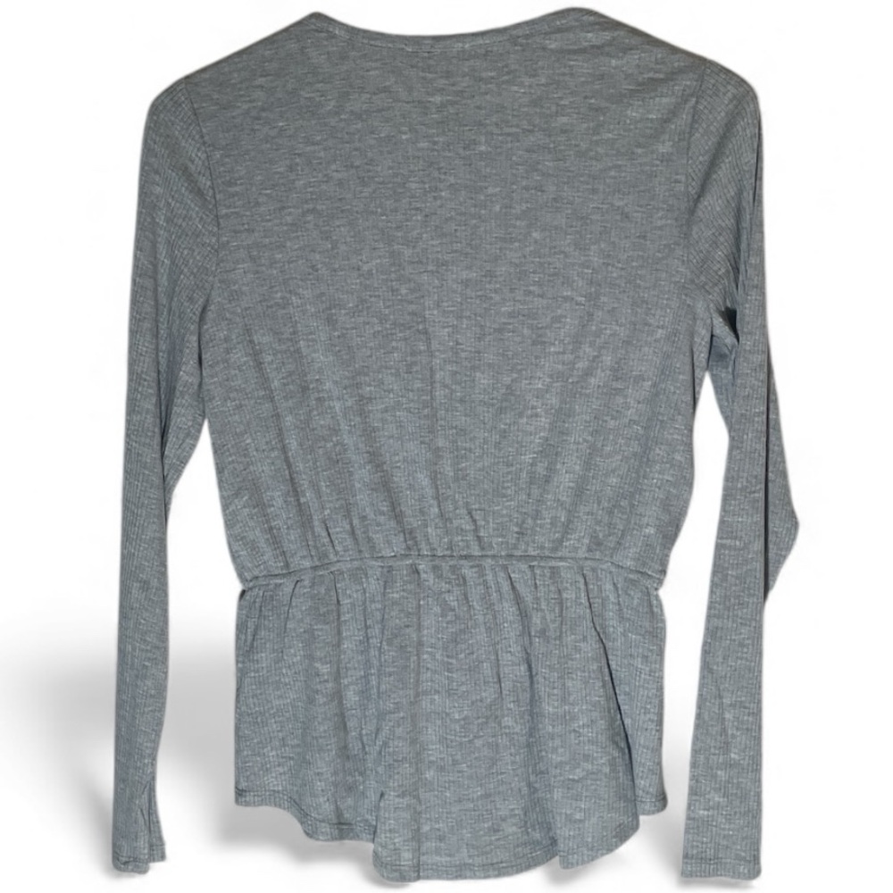 B1- C Gray Button-Up V-Neck Blouse Small - Picture 2 of 4